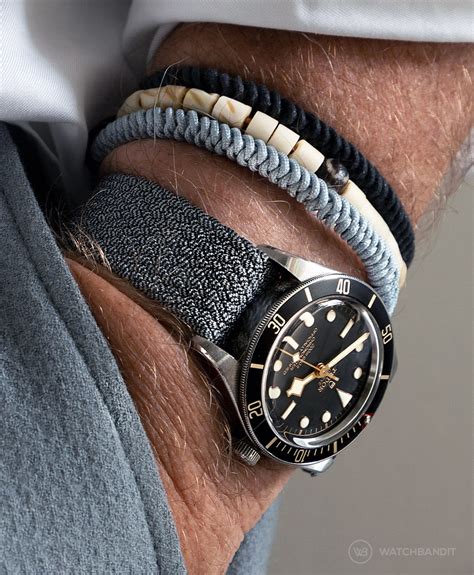 tudor fabric nato straps.